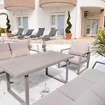 Luxury Villa, דירה