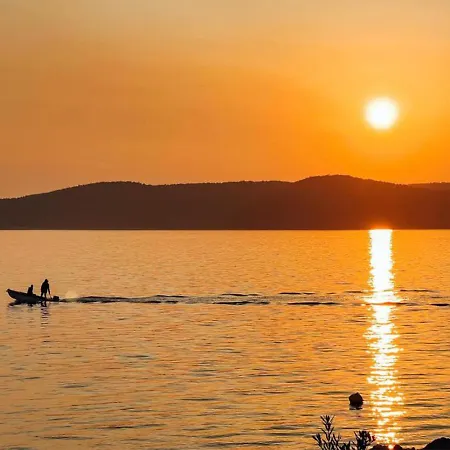 Luxury W Sea Sunset Views Apartment Sibenik