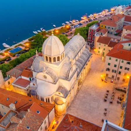 Apartman W Sea Sunset Views, 4 Stars,