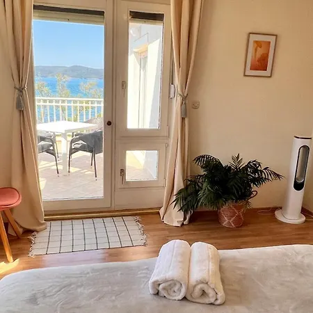 Luxury W Sea Sunset Views