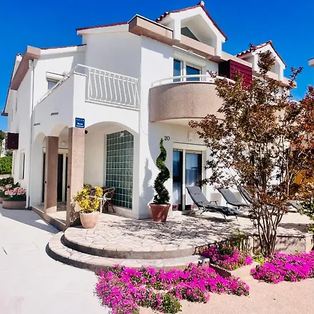 Apartman W Sea Sunset Views, 4 Stars,