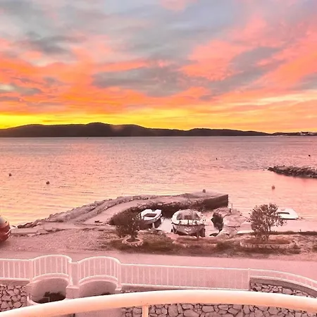 Apartment Luxury Sunset Villa, *