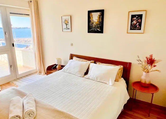 Appartement W Sea Sunset Views, 4 Stars, Šibenik