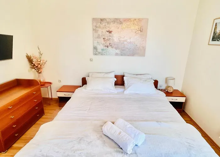 W Sea Sunset Views, 4 Stars, *